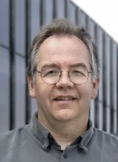 portrait of Alan Gara