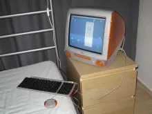 An Apple iMac G3 — an icon of the design simplicity Ken Segall describes.